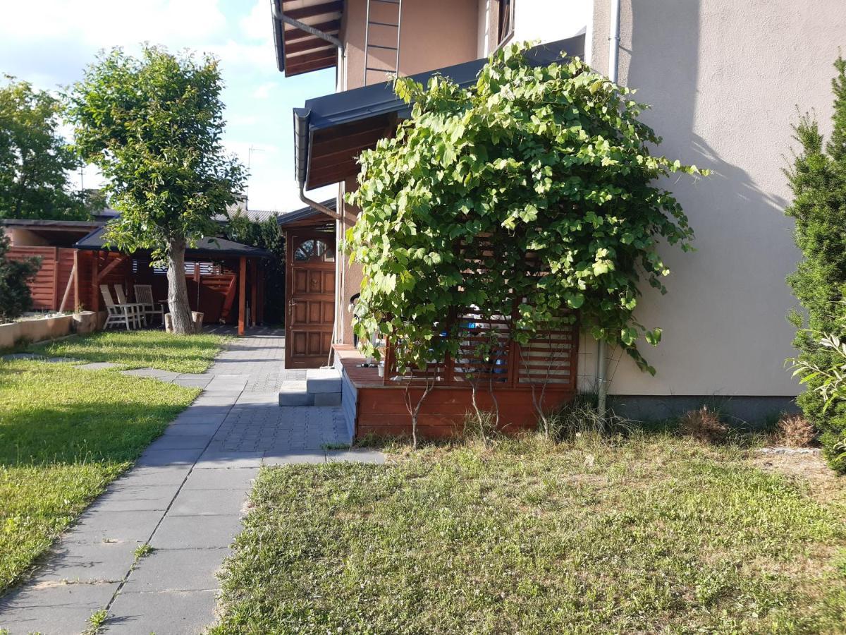 Apartamenty Rodzinne Pilica Park Sulejów Εξωτερικό φωτογραφία